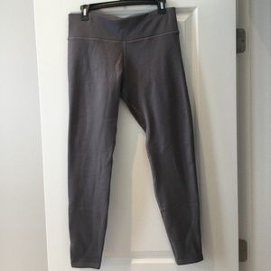 Athleta Polartec Tight Size Medium Flagstone Gray